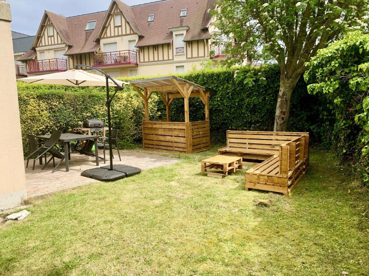 Appart 5 Pers - 500M De La Plage & Proche Thalasso Lejlighed Cabourg Eksteriør billede